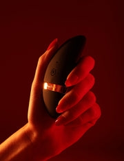 Perla Black Vibrating Thong