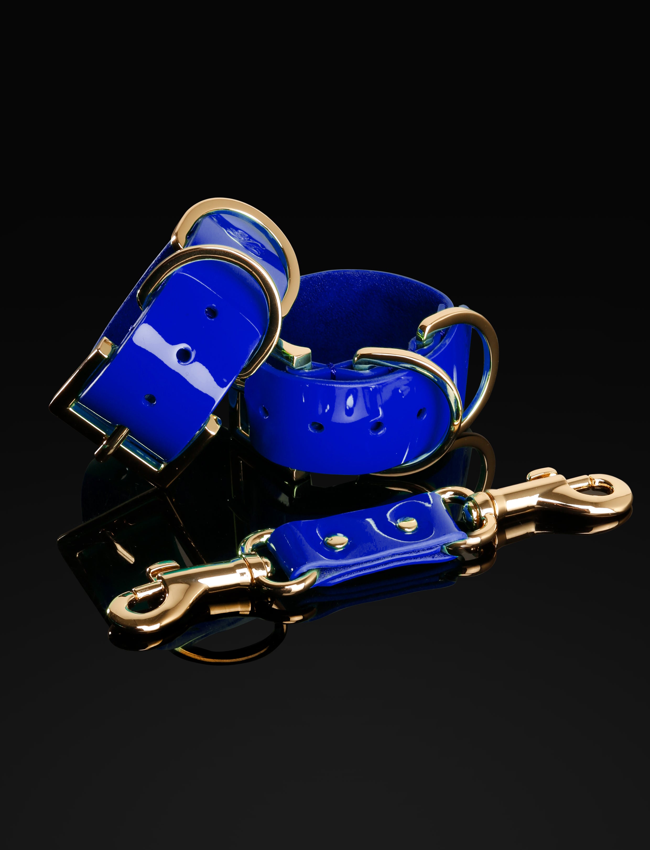 Bondage Set in Electric Blau