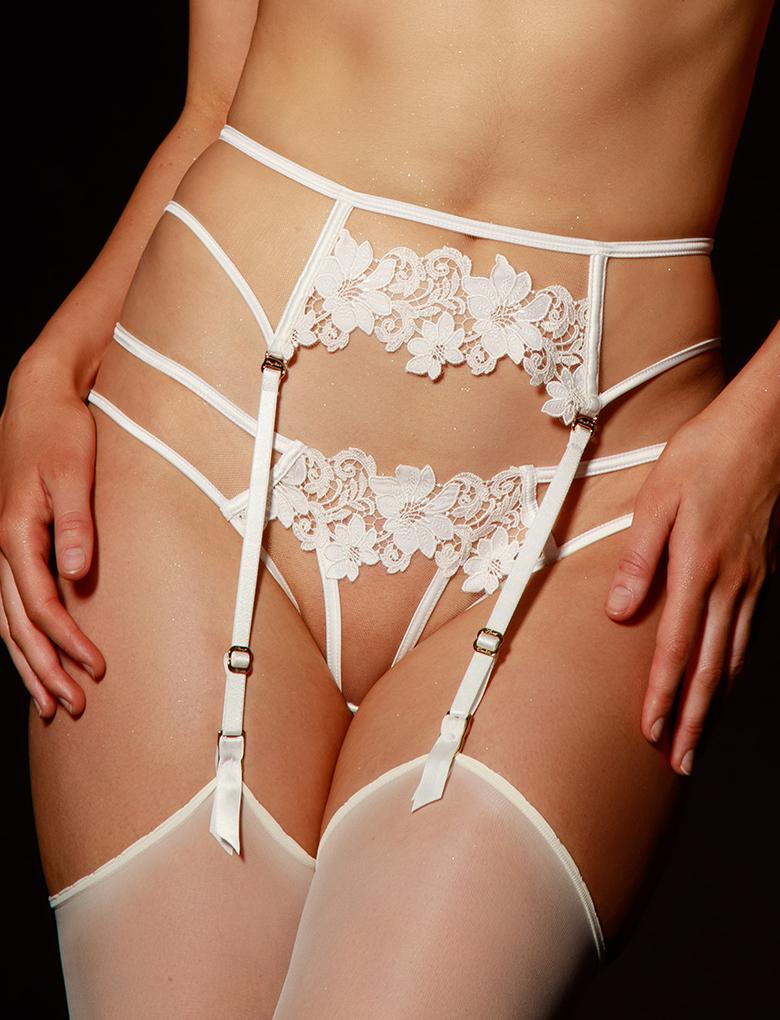 Amelie Suspender Ivory